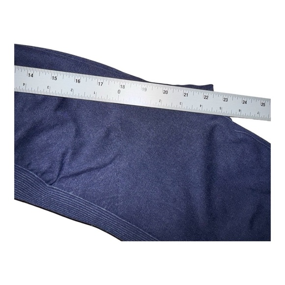 FABLETICS Sync Seamless High-Waisted 7/8 Legging - Navy Blue Women’s Large - Picture 3 of 6